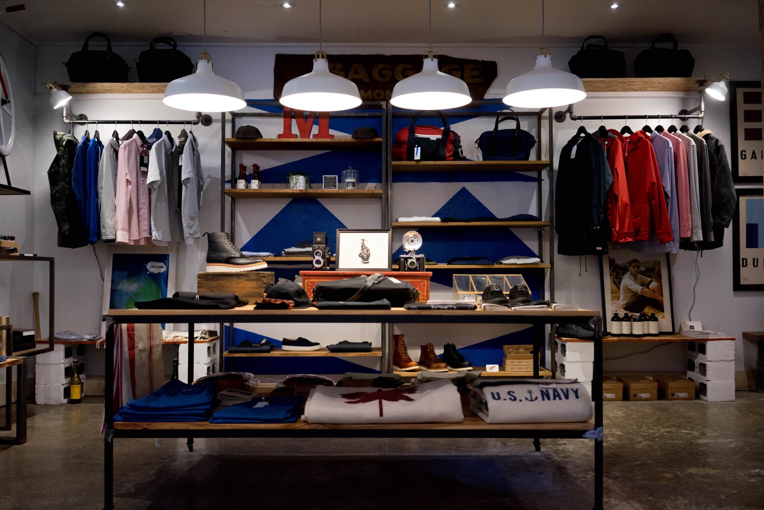 Tidy Clothing Store